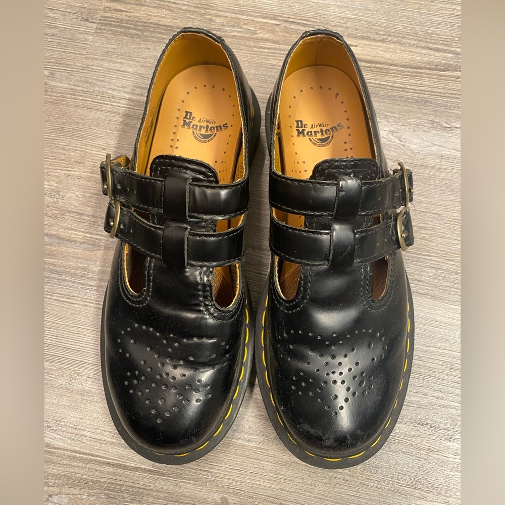 8065 SMOOTH LEATHER MARY JANE SHOES - Dr. Marten